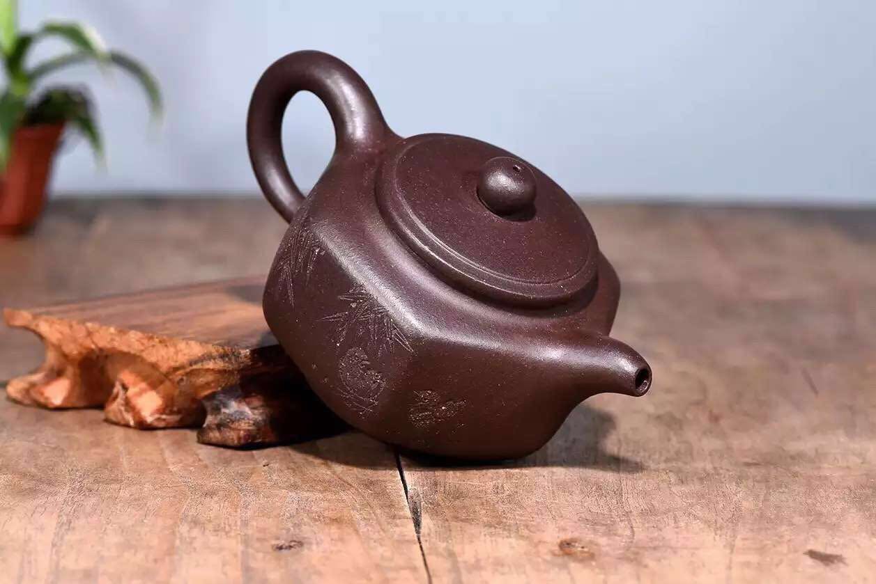 紫砂泥品种的命名