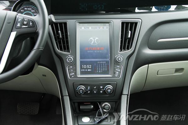 燃油车开空调油耗飙升电动汽车费电吗?