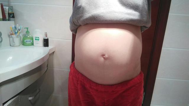 怀孕以后感觉整个人都不一样了,脸色不好看就算了,本来我的皮肤就已经