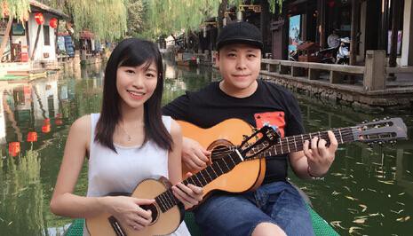 会弹吉他的男生从不缺女朋友,女生争着上位|郝浩涵|吉他|男生_新浪