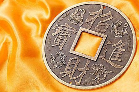 太岁的生肖,全年易招小人相害,运势不断下降,尤其是财运方面破财严重