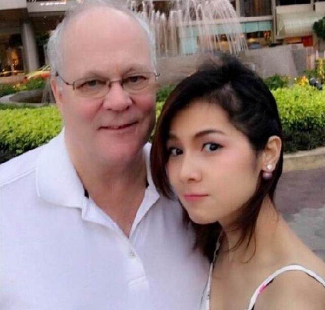 泰国av女优吴清雅嫁七旬老头网友心疼操碎了心