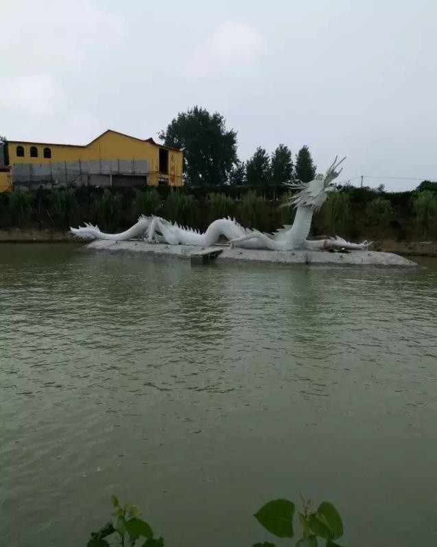 小白龙探母:一个关于孝道的传说
