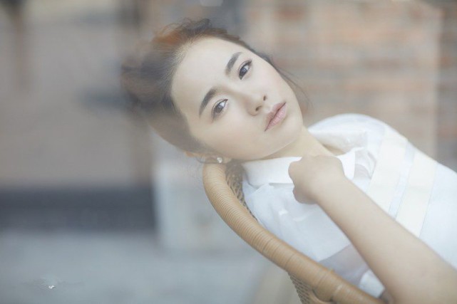 乘风破浪中除了赵丽颖外,性感的李春媛演技也很在线