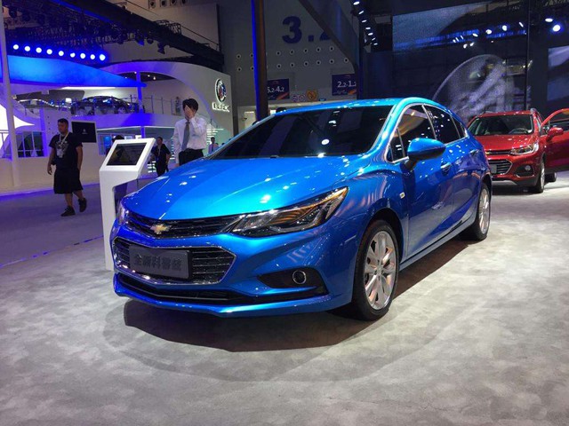 情人节男权主义，农奴翻身还是花样作死？