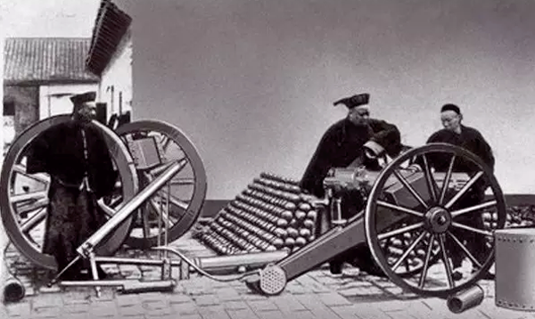 各国警用车配备PK 谁说一定要超跑？