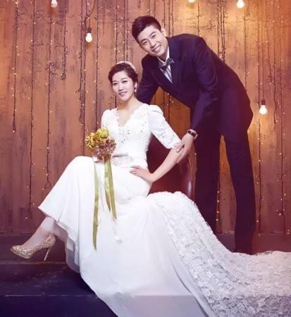 接应 李盈陈丽怡领证,老公张尧,我不认识."十冠王"天津女排怎能不输?