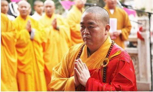 少林寺方丈释永信:二师兄,师傅喊你回家吃饭.