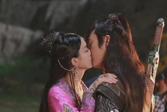 赵丽颖郑爽吻戏演这么久,吻得累不累?陈伟霆这么说