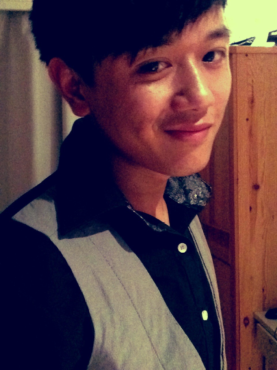 如何又弹吉他又敲架子鼓?改编演奏 歌名《Alo