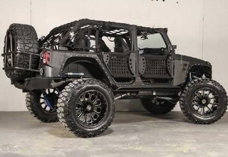 《金刚狼3》车型大全 款款都是纯爷们座驾