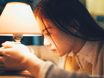 直面人生坎坷路, 乱云飞渡仍从容