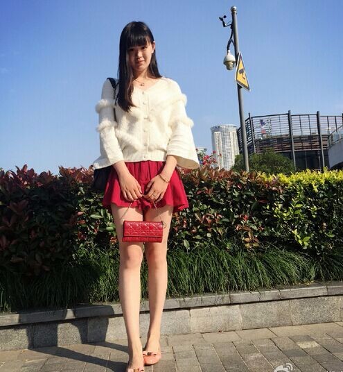 胡金秋漂亮的女友.