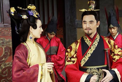 近年赵文瑄出演的代表作有在《芈月传》中出演芈月的父亲楚威王.