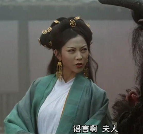 蔡少芬在《大话西游》里扮演性格泼辣,爱恨分明的铁扇公主,成了万千