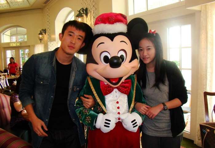 网友: 还没你老婆漂亮!疑似姜至鹏妻子疑似姜至鹏出轨照片曝光!