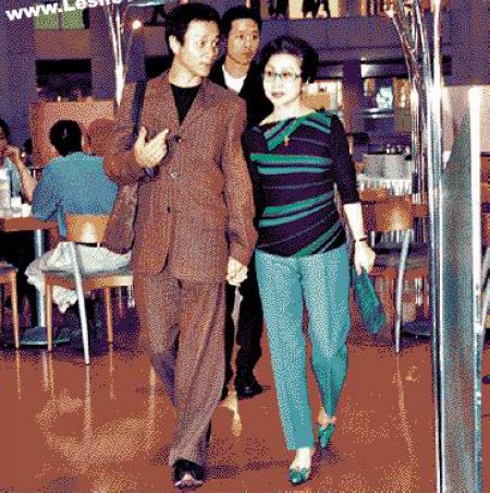 张国荣与挚爱男友唐鹤德幸福甜蜜的近百个珍贵影像