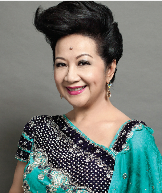 经常看港剧的人对薛家燕并不陌生,她是香港资深艺人