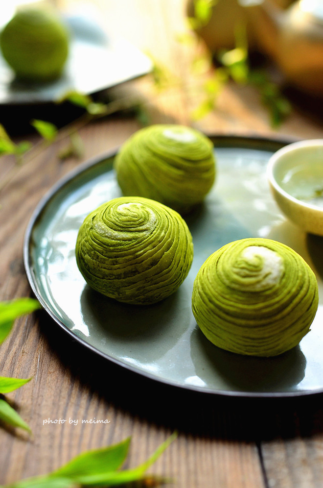 抹茶蛋黄酥扑面而来的清新茶香