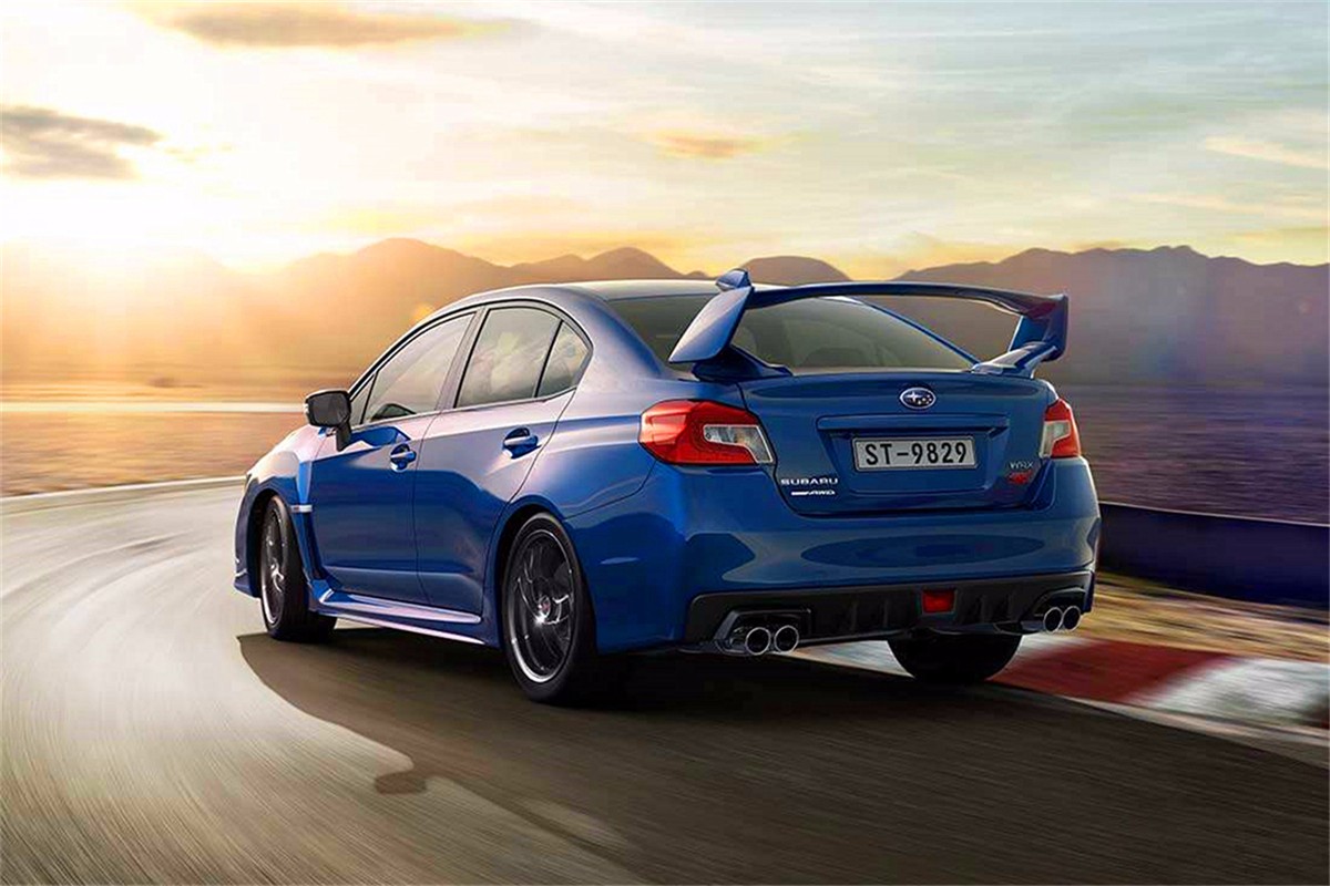 斯巴鲁wrx sti