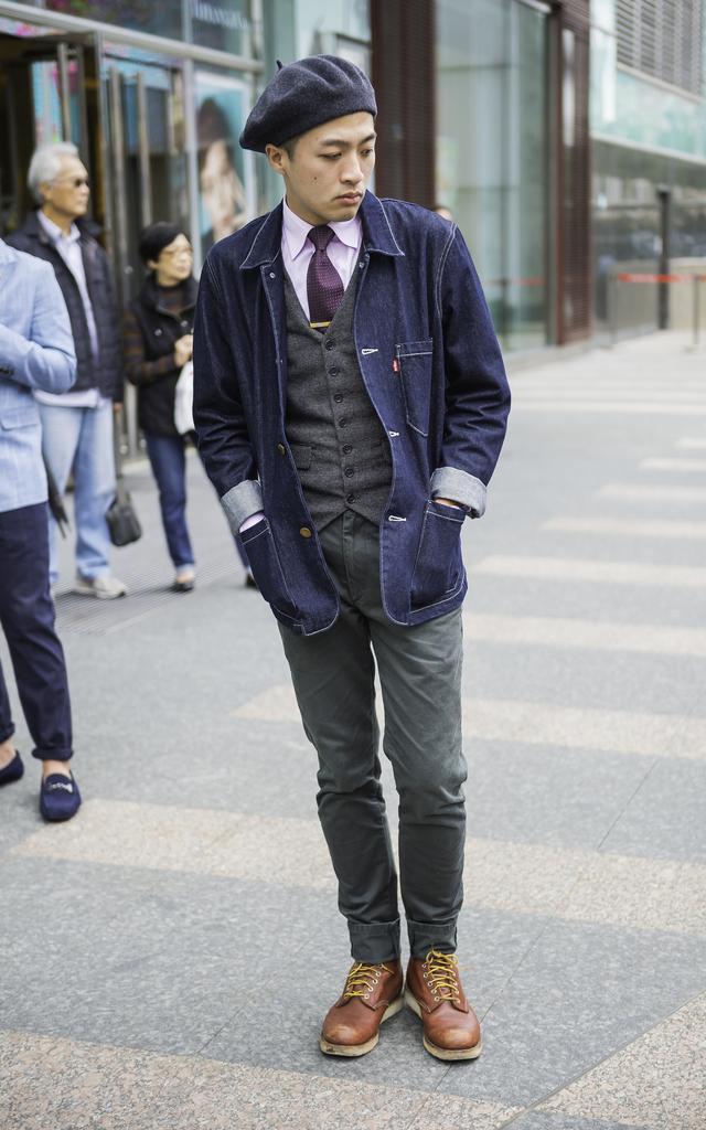 配色重复就是穿搭层次重点 2017三月男性穿搭排行榜