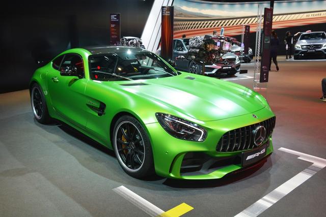 漂亮至极！盘点上海车展最亮骚的车