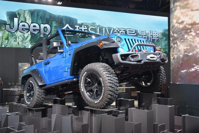 最贵的6800万人民币，盘点上海车展最霸气的车