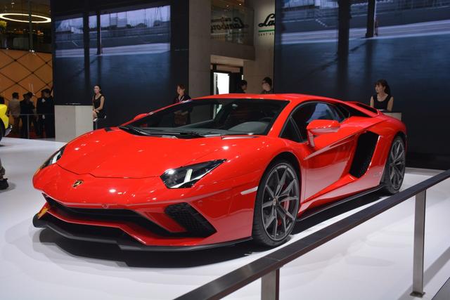 漂亮至极！盘点上海车展最亮骚的车