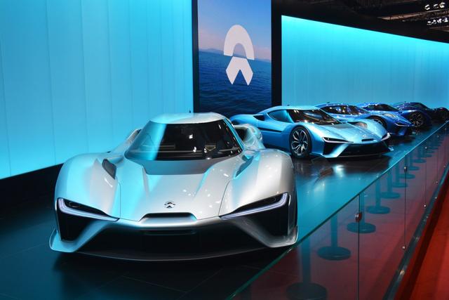 漂亮至极！盘点上海车展最亮骚的车