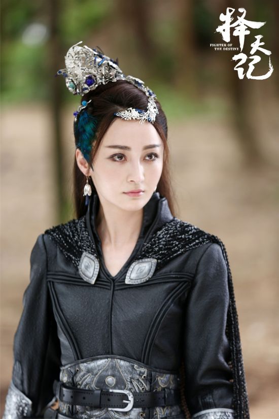 钟澍佳执导,鹿晗,娜扎领衔主演,姚笛特别出演的古装玄幻电视剧《择天