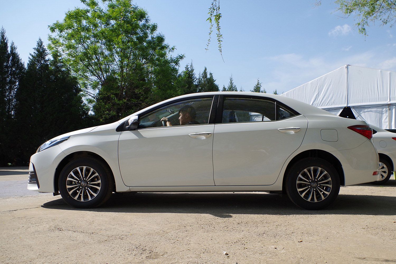 "新"卡罗拉上市,d-4t和双擎成主力车型