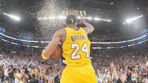 5大感人的夺冠瞬间,科比王者霸气詹姆斯泪洒甲骨文