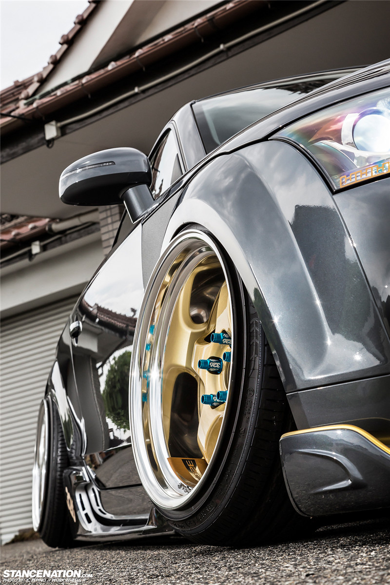 奥迪tt hellaflush风格改装 轮上326ps