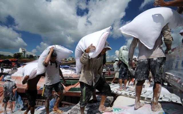 装卸工要人身意外险 装卸工意外保险