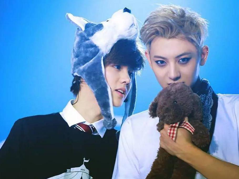 黄子韬曝鹿晗喜欢的类型,迪丽热巴算是甜美型