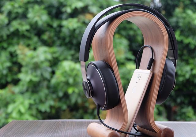 颜值与实力并存 日常通勤耳机之选飞利浦 shp8000