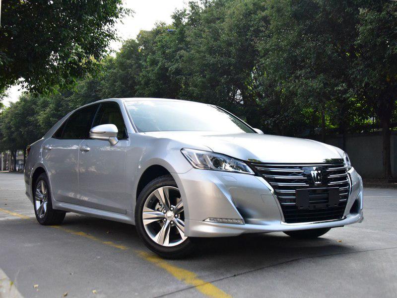 皇冠比宝马5系保值A6L跌出前五 商务座驾谁最