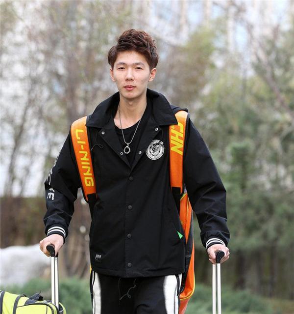 国羽富二代比赛爆粗口 赢日本队后因竖中指惹争议!