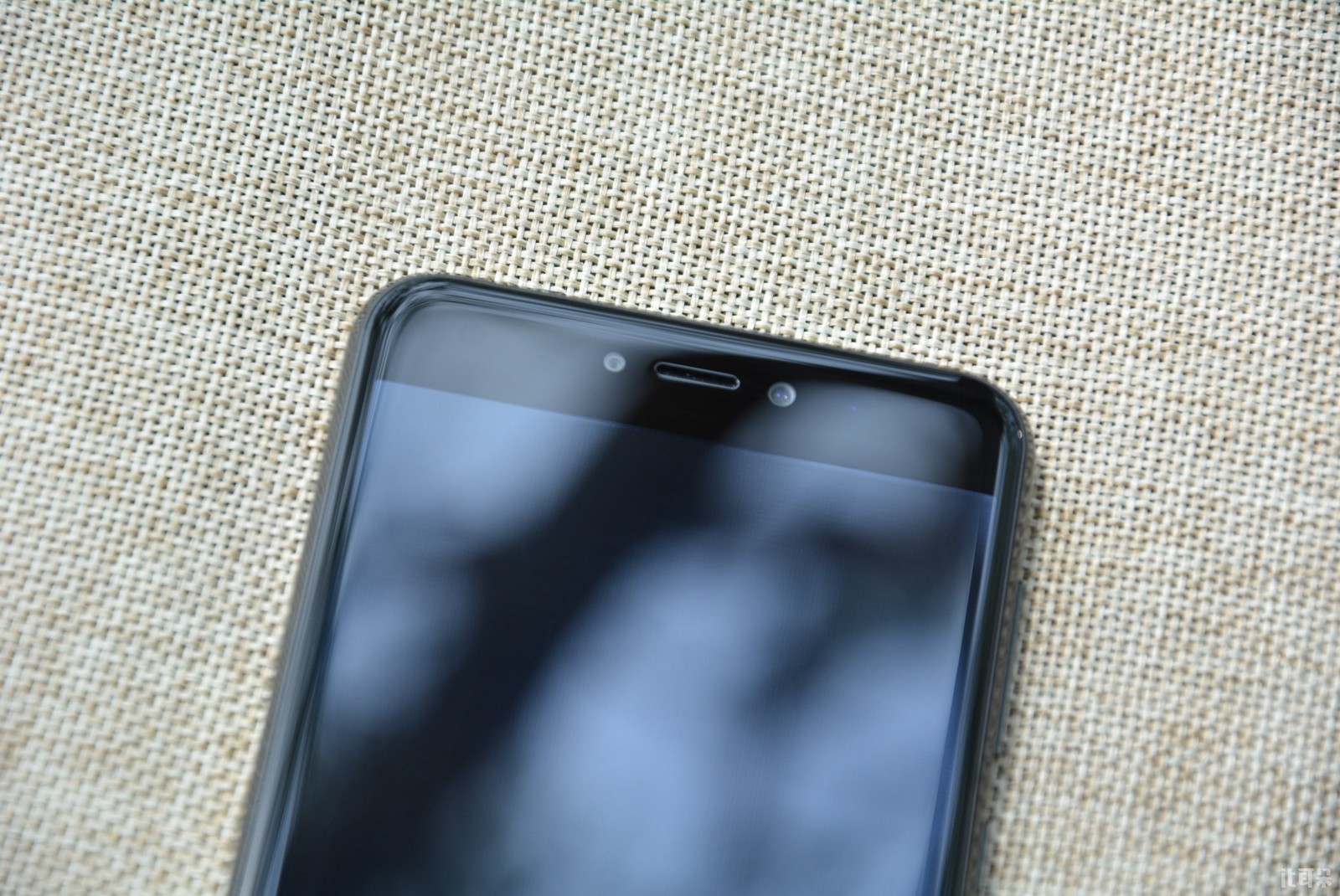 双面玻璃颜值爆表的性能小怪兽360n5s测评