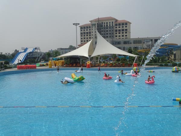 邓州澜梦水世界:好水引来南阳襄阳客