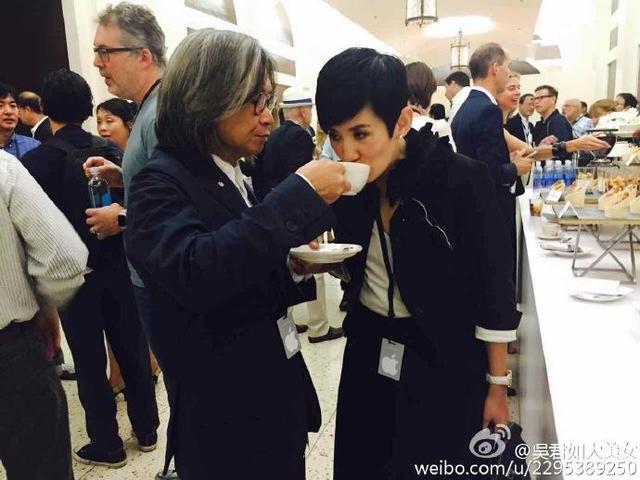 她是娱乐圈傻大姐，以自黑扮丑出名，却得到一世真爱