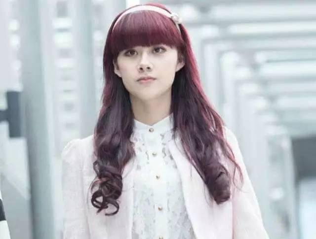 她15岁就上大学 今因与赵丽颖搭档演反派遭人恨