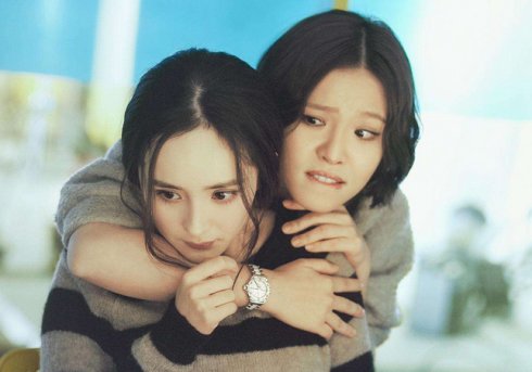 颜值一般的Hold住姐谢依霖凭什么玩转内地演艺圈