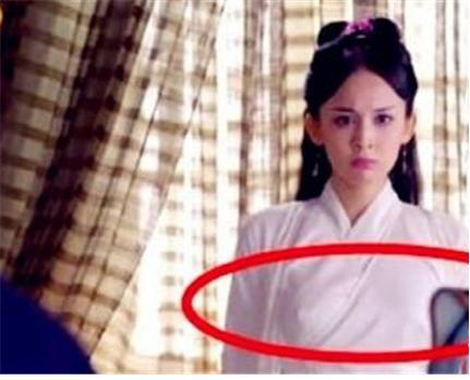 古力娜扎被曝拍戏不穿内衣,画面太辣眼睛!