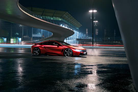 改装碳纤维气动配件 宝马i8化身红色地狱火-新浪汽车