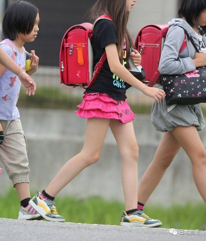 五种JS烟花特效 怎么做js特效网页弹窗广告