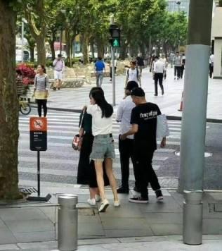 杨幂范冰冰路人镜头下依然美,她们却大变样!