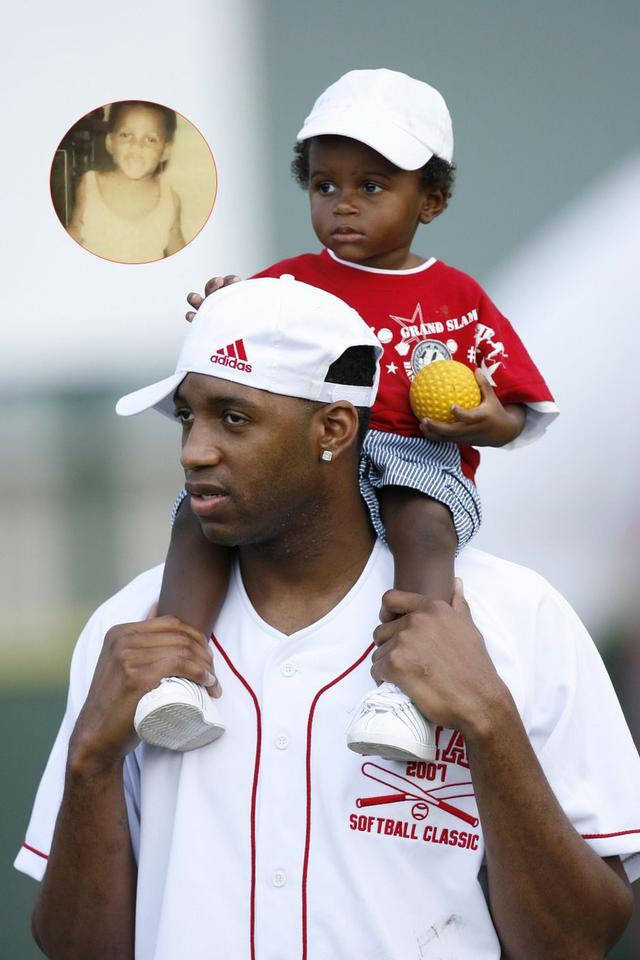 3,麦迪和儿子保罗是现役nba著名的控球后卫,在球场上他的控球能力以及