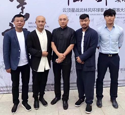 一龙自信击败宿敌与方便王洪祥合体剑指世界前十