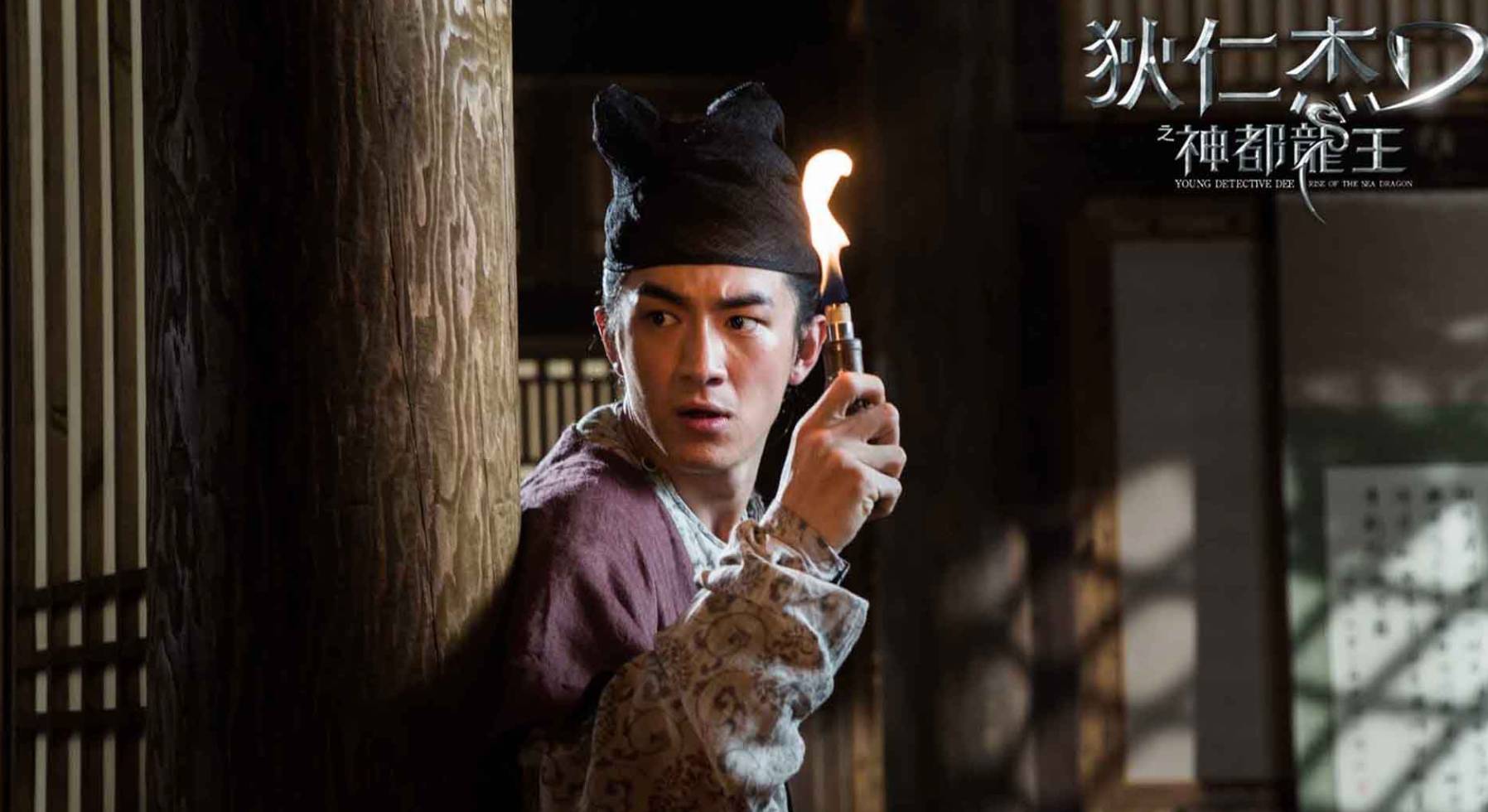 周冬雨视他为初恋,赵丽颖爱他如痴,王思聪力挺的男人到底有什么魅力?